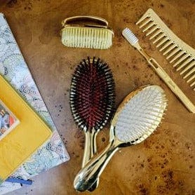 Medium Pneumatic Hairbrush With Metallic Pins - Janeke